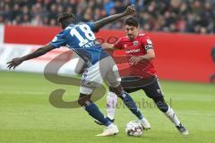 Regionalliga Bayern - Saison 2018/2019 - FC Ingolstadt 04 II - Hamburger SV - Almog Cohen (#8 FCI) - Jatta Bakery (#18 Hamburg) - Foto: Meyer Jürgen