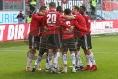 2. BL - Saison 2018/2019 - FC Ingolstadt 04 - DSC Arminia Bielefeld - Der 1:0 Führungstreffer durch Almog Cohen (#8 FCI) - Stefan Kutschke (#20 FCI) - Jubel - Foto: Meyer Jürgen