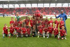 2. Bundesliga - Fußball - FC Ingolstadt 04 - FC Erzgebirge Aue - Einlauf Kids Kinder Maskottchen Schanzi