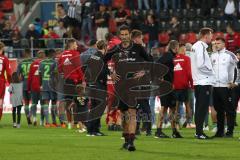 2. Bundesliga - Fußball - FC Ingolstadt 04 - FC St. Pauli - Spiel ist aus 0:1 Niederlage, hängende Köpfe Co-Trainer Andre Mijatovic (FCI)