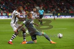 2. Bundesliga - Fußball - FC Ingolstadt 04 - FC St. Pauli - rechts Sonny Kittel (10, FCI)