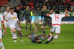 2. Bundesliga - FC Ingolstadt 04 - SSV Jahn Regensburg - Foul an Benedikt Gimber (5, FCI) Marcel Correia (14 Jahn)