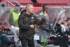 2. Bundesliga - FC Ingolstadt 04 - SSV Jahn Regensburg - Anweisungen Cheftrainer Jens Keller (FCI)