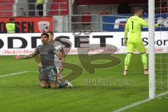 2. Bundesliga - FC Ingolstadt 04 - SSV Jahn Regensburg - Paulo Otavio (6, FCI) beschwert sich