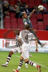 2. BL - Saison 2018/2019 - FC Ingolstadt 04 - FC St. Pauli - Dario Lezcano (#11 FCI) - Christopher Avevor (#6 St.Pauli) - Foto: Meyer Jürgen