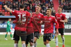 2. Bundesliga - FC Ingolstadt 04 - SV Darmstadt 98 - Darío Lezcano (11, FCI) köpft zum Tor 2:0 Jubel mit Mergim Mavraj (15, FCI) Phil Neumann (26, FCI) Konstantin Kerschbaumer (7, FCI) Stefan Kutschke (20, FCI)