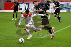 2. BL - Saison 2018/2019 - FC Ingolstadt 04 - MSV Duisburg - Paulo Otavio (#6 FCI) - Andreas Wiegel (#7 Duisburg) - Foto: Meyer Jürgen