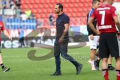 2. Bundesliga - FC Ingolstadt 04 - SC Paderborn 07 - Niederlage 1:2, Spiel ist aus, hängende Köpfe bei Ingolstadt, Cheftrainer Alexander Nouri (FCI)