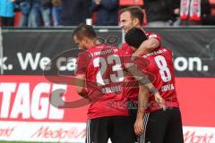 2. Bundesliga - FC Ingolstadt 04 - DSC Arminia Bielefeld - Tor Jubel 1:0 für FCI durch Almog Cohen (8, FCI) mit Robin Krauße (23, FCI) Benedikt Gimber (5, FCI)