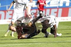 2. Bundesliga - FC Ingolstadt 04 - SC Paderborn 07 - Torwart Marco Knaller (16, FCI) Babacar Gueye (Paderborn 27)