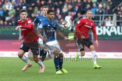 2. Bundesliga - FC Ingolstadt 04 - Hamburger SV - Thorsten Röcher (29 FCI) Douglas Santos (6 HSV) Sonny Kittel (10, FCI)