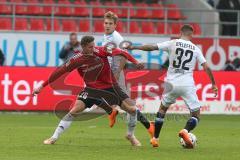 2. BL - Saison 2018/2019 - FC Ingolstadt 04 - DSC Arminia Bielefeld - Phil Neumann (#26 FCI) - Keanu Staude (#32 Bielefeld) - Foto: Meyer Jürgen