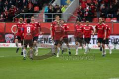 2. Bundesliga - Fußball - FC Ingolstadt 04 - Dynamo Dresden - Tor durch Sonny Kittel (#10 FCI), Jubel mit Almog Cohen (#8 FCI) Stefan Kutschke (#20 FCI) Björn Paulsen (#4 FCI)