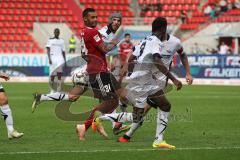 2. Bundesliga - FC Ingolstadt 04 - SC Paderborn 07 - Zweikampf Marvin Matip (34, FCI) p8#hinten