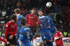 2. Bundesliga - Fußball - FC Ingolstadt 04 - 1. FC Magdeburg - Eckball, Björn Paulsen (4, FCI) Marius Bülter (26 Magdeburg) Darío Lezcano (11, FCI) Christian Beck (11 Magdeburg) Björn Rother (6 Magdeburg)
