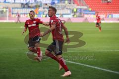 2. Bundesliga - FC Ingolstadt 04 - SC Paderborn 07 - Konstantin Kerschbaumer (7, FCI) trifft zum Anschlusstreffer Tor Jubel 1:2, hinten Thomas Pledl (30, FCI)