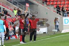 2. Bundesliga - FC Ingolstadt 04 - SC Paderborn 07 - Darío Lezcano (11, FCI) Cheftrainer Steffen Baumgart (Paderborn)