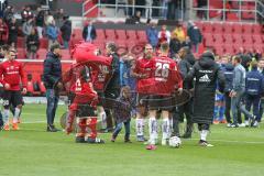 2. BL - Saison 2018/2019 - FC Ingolstadt 04 - Darmstadt 98 - Die Spieler nach dem Schlusspfiff - jubel -  Foto: Meyer Jürgen