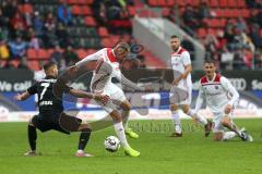 2. Bundesliga - FC Ingolstadt 04 - MSV Duisburg - Zweikampf Sonny Kittel (10, FCI) Andreas Wiegel (7 Duisburg)