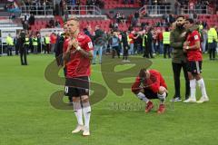 2. Bundesliga - Relegation - FC Ingolstadt 04 - SV Wehen Wiesbaden 2:3 - Niederlage enttäuscht, abgestiegen 3. Liga, Ratlosigkeit, Sonny Kittel (10, FCI) Lucas Galvao (3 FCI) Paulo Otavio (6, FCI) Christian Träsch (28, FCI)