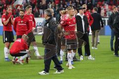 2. Bundesliga - Relegation - FC Ingolstadt 04 - SV Wehen Wiesbaden 2:3 - Niederlage enttäuscht, abgestiegen 3. Liga, Ratlosigkeit, Björn Paulsen (4, FCI) Christian Träsch (28, FCI) Thomas Pledl (30, FCI) Phil Neumann (26, FCI) Sonny Kittel (10, FCI)