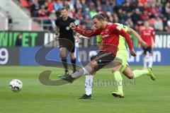 2. Bundesliga - Fußball - FC Ingolstadt 04 - SV Wehen Wiesbaden - Marcel Gaus (19, FCI)  -