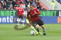 2. Bundesliga - Fußball - FC Ingolstadt 04 - SV Wehen Wiesbaden - Marcel Gaus (19, FCI) Sascha Mockenhaupt (4 SVW)