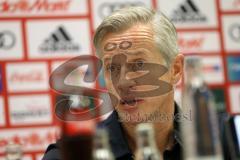 2. Bundesliga - Fußball - FC Ingolstadt 04 - Vorstellung neuer Trainer, Jens Keller, Cheftrainer Jens Keller (FCI) Pressekonferenz