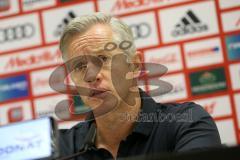 2. Bundesliga - Fußball - FC Ingolstadt 04 - Vorstellung neuer Trainer, Jens Keller, Cheftrainer Jens Keller (FCI) Pressekonferenz