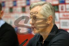 2. Bundesliga - Fußball - FC Ingolstadt 04 - Vorstellung neuer Trainer, Jens Keller, Cheftrainer Jens Keller (FCI) Pressekonferenz