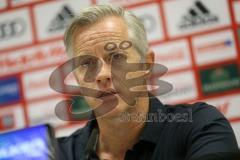 2. Bundesliga - Fußball - FC Ingolstadt 04 - Vorstellung neuer Trainer, Jens Keller, Cheftrainer Jens Keller (FCI) Pressekonferenz