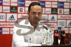 2. Bundesliga - Fußball - FC Ingolstadt 04 - Pressekonferenz, neuer Trainer Vorstellung Alexander Nouri (FCI) - Cheftrainer Alexander Nouri (FCI)