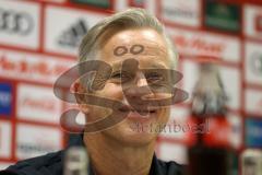 2. Bundesliga - Fußball - FC Ingolstadt 04 - Vorstellung neuer Trainer, Jens Keller, Cheftrainer Jens Keller (FCI) Pressekonferenz