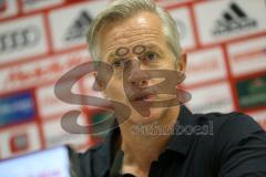 2. Bundesliga - Fußball - FC Ingolstadt 04 - Vorstellung neuer Trainer, Jens Keller, Cheftrainer Jens Keller (FCI) Pressekonferenz