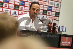 2. Bundesliga - Fußball - FC Ingolstadt 04 - Pressekonferenz, neuer Trainer Vorstellung Alexander Nouri (FCI) - Cheftrainer Alexander Nouri (FCI)