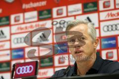 2. Bundesliga - Fußball - FC Ingolstadt 04 - Vorstellung neuer Trainer, Jens Keller, Cheftrainer Jens Keller (FCI) Pressekonferenz