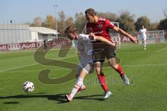 2. Bundesliga - Testspiel - FC Ingolstadt 04 - FC Würzburger Kickers - Ahlschwede (33 Kicker) und rechts Marcel Gaus (19, FCI)