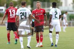 2. Bundesliga - Fußball - Testspiel - FC Ingolstadt 04 - Borussia Mönchengladbach - Spiel ist aus, FCI Sieg 1:0. Robert Leipertz (13, FCI) Tony Jantschke (Gladbach 24) Sonny Kittel (10, FCI) Egbo (2 Gladbach)