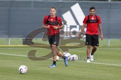 2. Bundesliga - Fußball - FC Ingolstadt 04 - Trainingsauftakt - neue Saison 2018/2019 - Thorsten Röcher (29 FCI) Darío Lezcano (11, FCI)