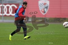 2. Bundesliga - Fußball - FC Ingolstadt 04 - erstes Training mit Interimstrainer Roberto Pätzold, Schuß Georgios Pintidis (U19)