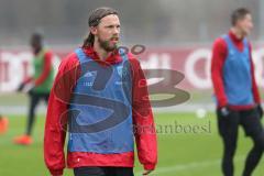 2. Bundesliga - Fußball - FC Ingolstadt 04 - Training - Trainingsauftakt im Sportpark nach Winterpause, Neuzugang Björn Paulsen (4, FCI)