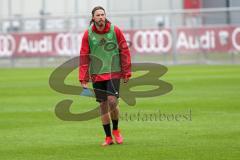 2. Bundesliga - Fußball - FC Ingolstadt 04 - Training - Trainingsauftakt im Sportpark nach Winterpause, Neuzugang Björn Paulsen (4, FCI)