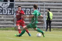 Regionalliga Bayern - U21 FC Ingolstadt 04 II - 1. FC Schweinfurt 05 - Tim Rudloff (8 FCI) links gegen rechts Lukas Billick