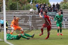 Regionalliga Bayern - U21 FC Ingolstadt 04 II - 1. FC Schweinfurt 05 - Lukas Gerlspeck (FCI 4) verpasst Torchance und ärgert sich