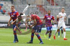 3. Liga - Fußball - KFC Uerdingen - FC Ingolstadt 04 - Zweikampf Maxsö Andreas (KFC 2) Caniggia Ginola Elva (14, FCI) Kirchhoff Jan (KFC 4)