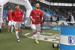 3. Liga - 1. FC Magdeburg - FC Ingolstadt 04 - Robin Krausse (#23,FCI)  - Nico Antonitsch (#5,FCI)   vor dem Spiel - Foto: Jürgen Meyer