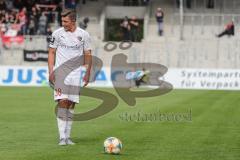 3. Liga - Fußball - SG Sonnenhof Großaspach - FC Ingolstadt 04 - Freist0ß Gordon Büch (38, FCI)