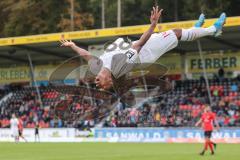 3. Liga - Fußball - SG Sonnenhof Großaspach - FC Ingolstadt 04 - Tor Jubel zum 1:5, Caniggia Ginola Elva (14, FCI) mit Salto