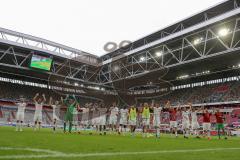 3. Liga - Fußball - KFC Uerdingen - FC Ingolstadt 04 - Auswärtssieg, Jubel mit den mitgereisten Fans, Stimmung, Björn Paulsen (4, FCI) Filip Bilbija (35, FCI) Georgius Pintidis (6, FCI) Maximilian Beister (10, FCI) Robin Krauße (23, FCI) Caniggia Ginola E