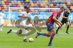 3. Liga - Fußball - KFC Uerdingen - FC Ingolstadt 04 - Caniggia Ginola Elva (14, FCI) Maxsö Andreas (KFC 2)